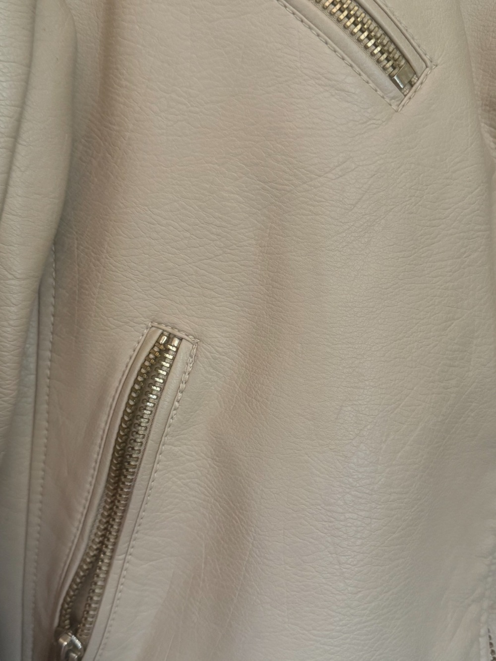 Blank NYC Light Beige Faux leather Moto Jacket with Gold Hardware - Picture 5 of 8